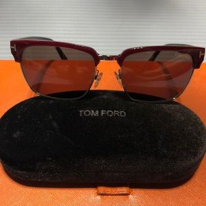 TomFord sunglasses, used, in excellent condition.